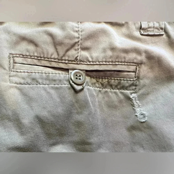 NEW YORK & COMPANY | ladies distressed khaki pants. Size: 10 - Picture 2 of 15